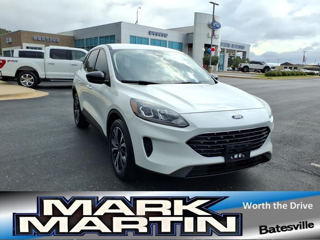 2022 FORD Escape