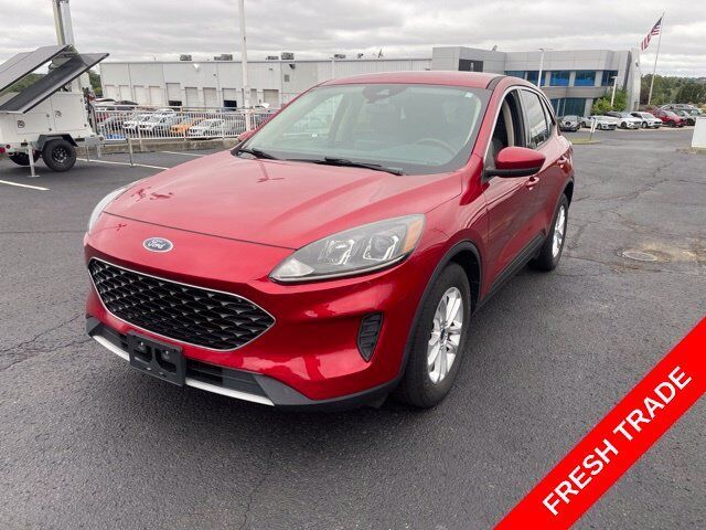 2020 FORD Escape