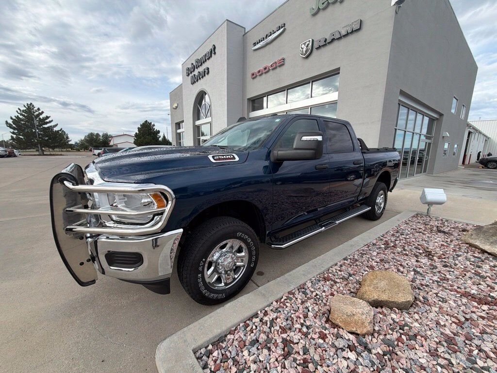 2024 RAM 2500