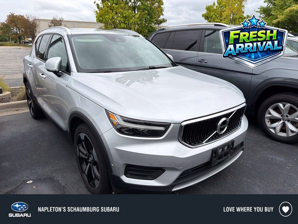 2019 VOLVO XC40