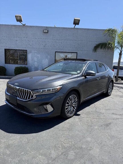 2020 KIA Cadenza