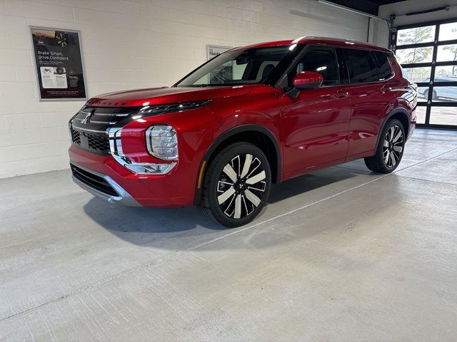 2026 MITSUBISHI Outlander