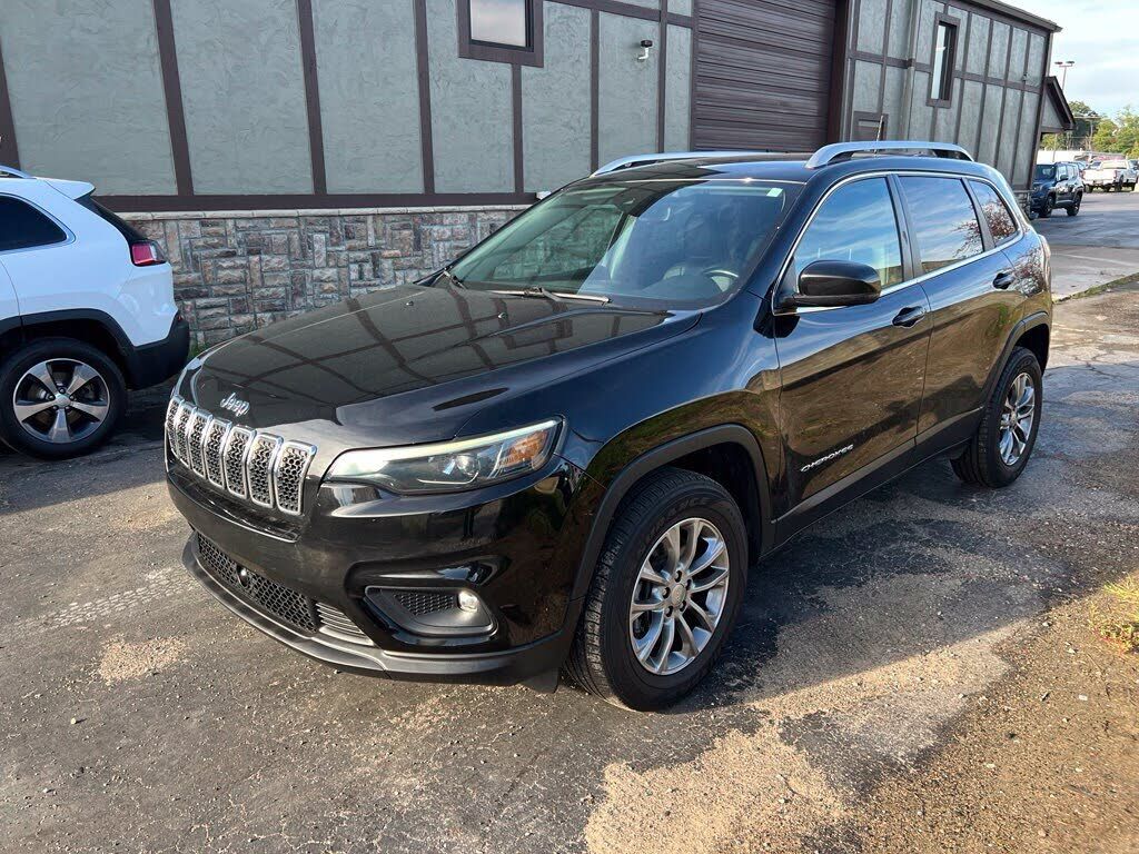 2021 JEEP Cherokee
