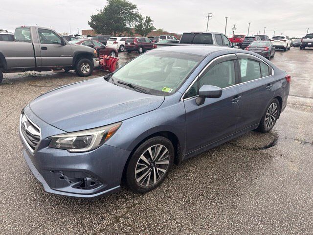 2018 SUBARU Legacy