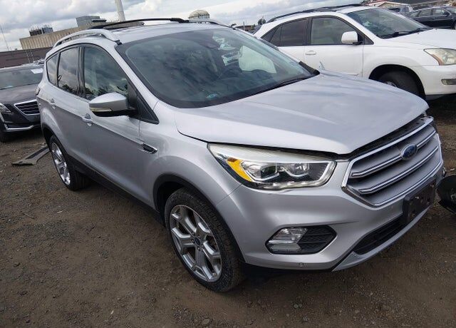 2017 FORD Escape