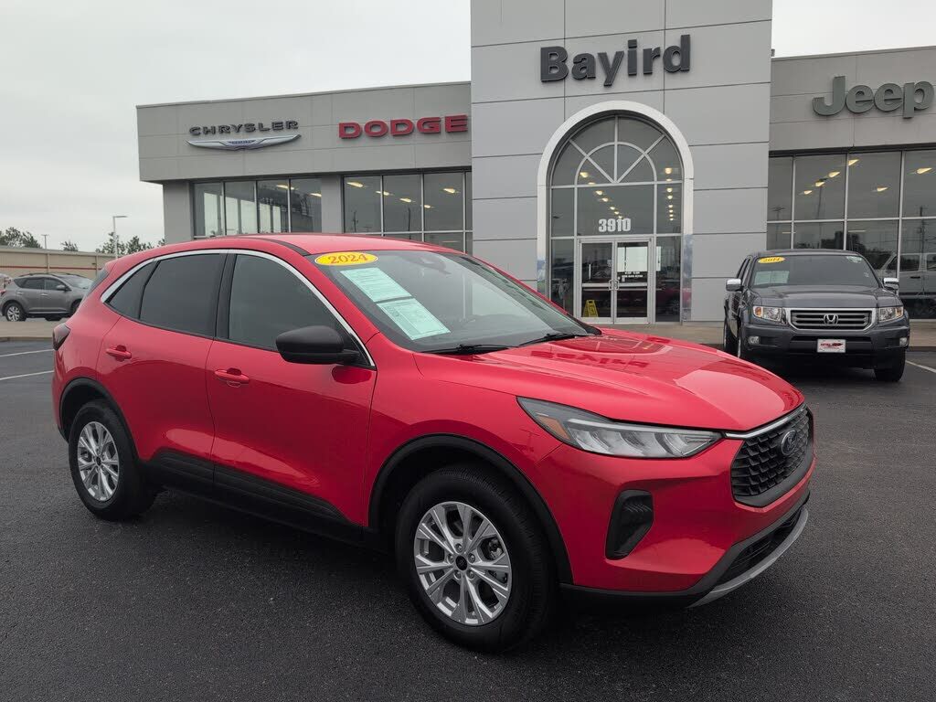 2024 FORD Escape