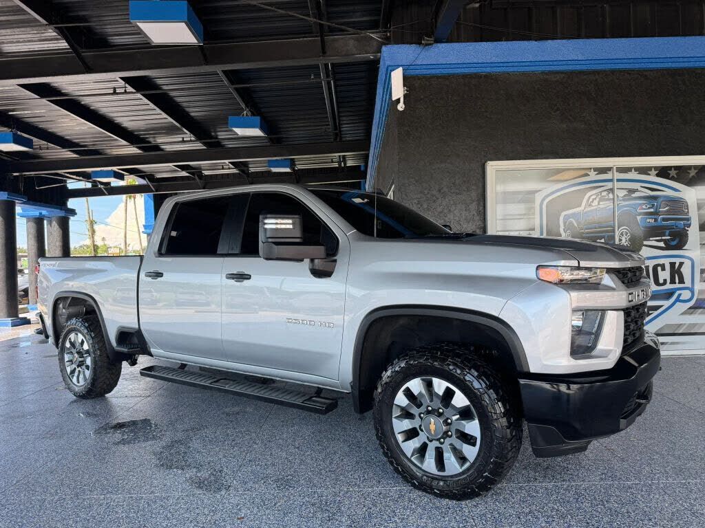 2023 CHEVROLET Silverado HD