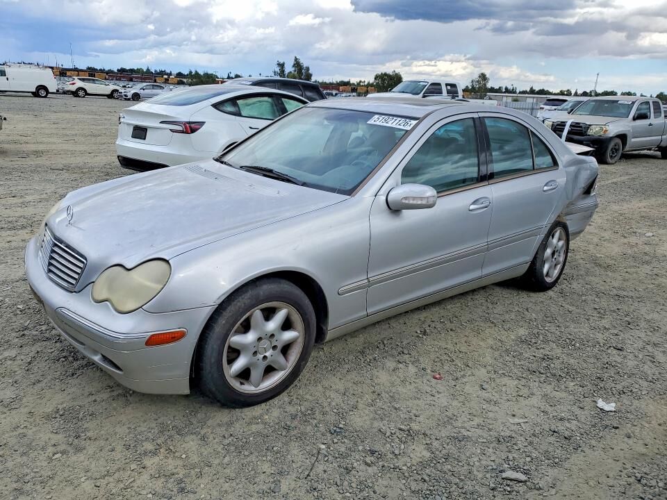 2003 MERCEDES-BENZ C-Class