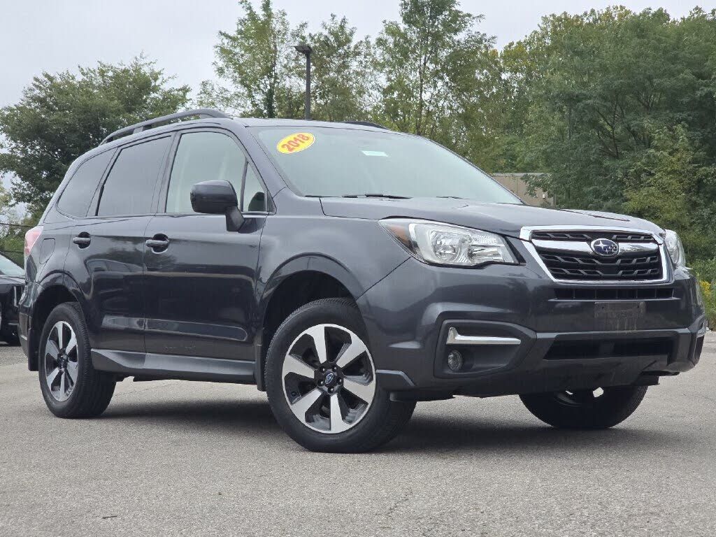 2018 SUBARU Forester