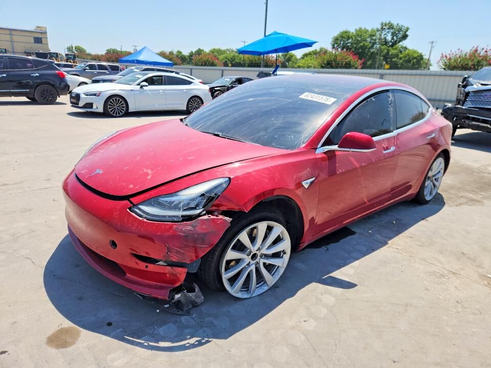 2018 TESLA Model 3