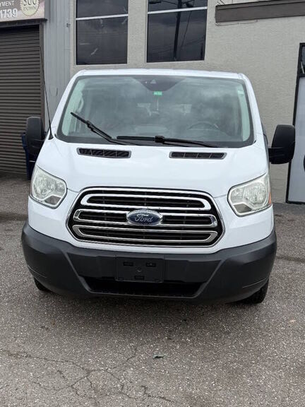 2015 FORD Transit
