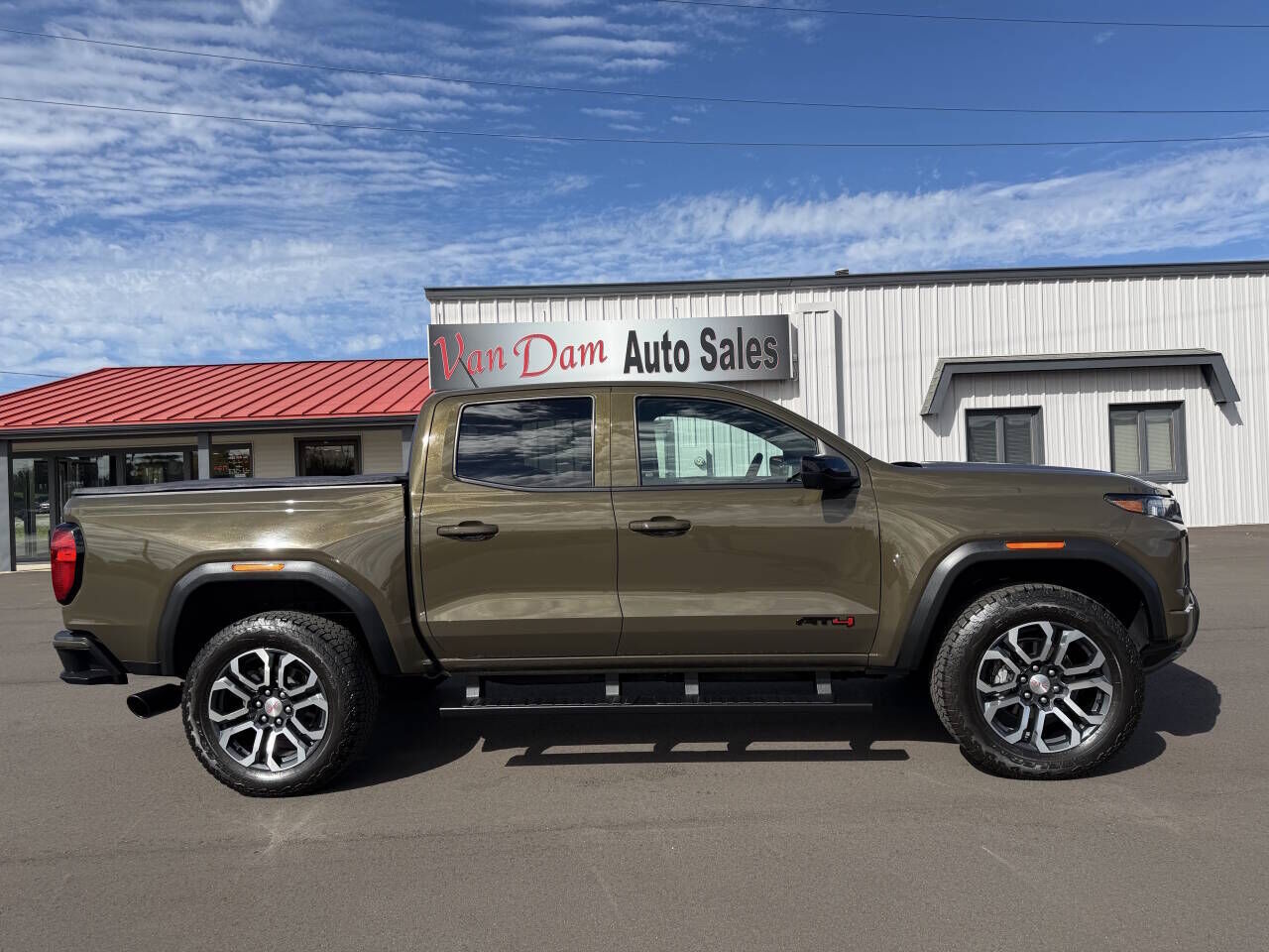 2024 GMC Canyon