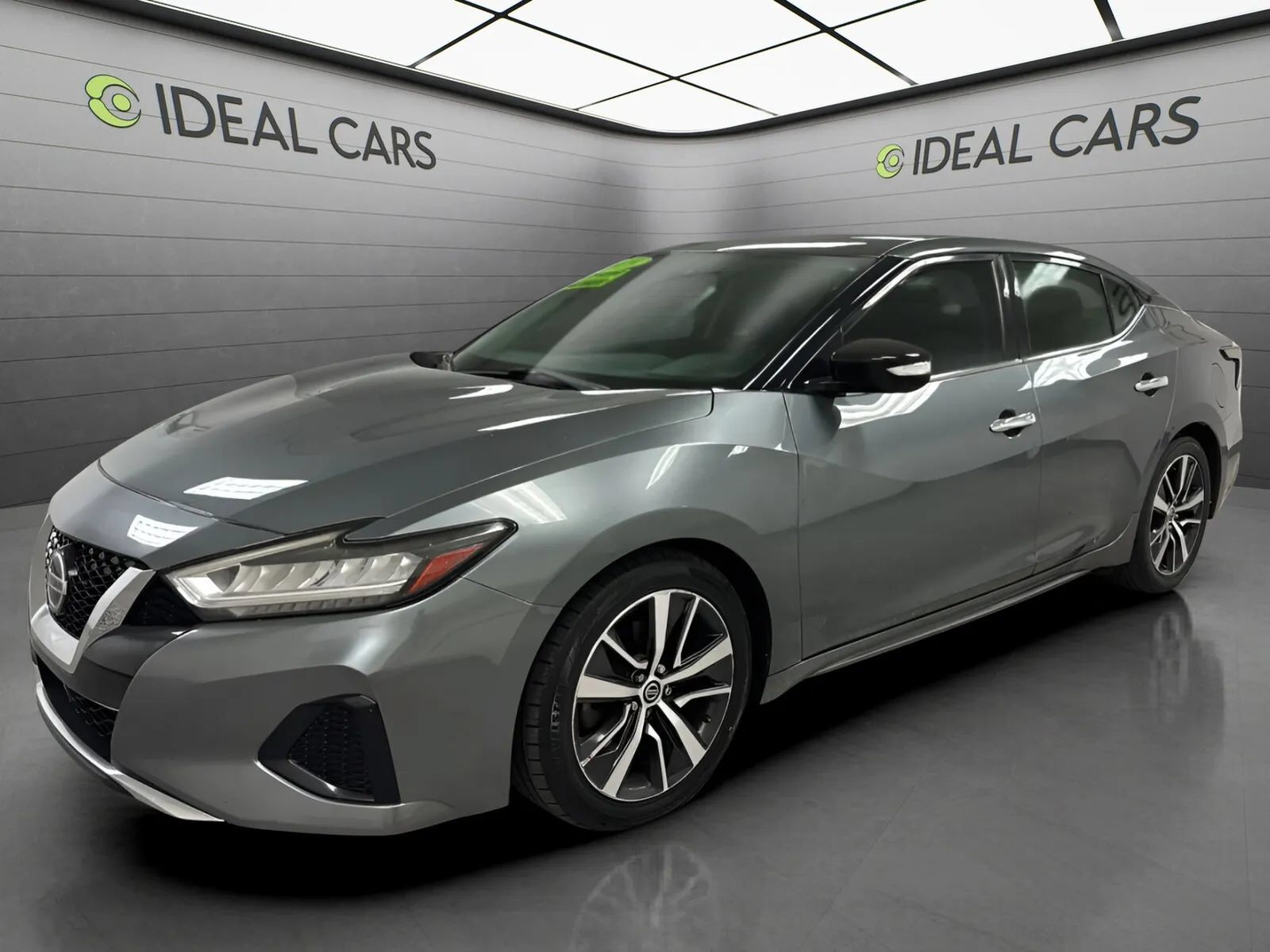 2019 NISSAN Maxima