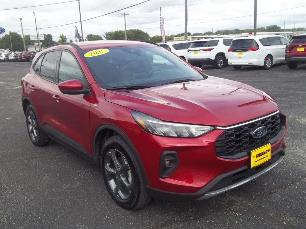 2025 FORD Escape