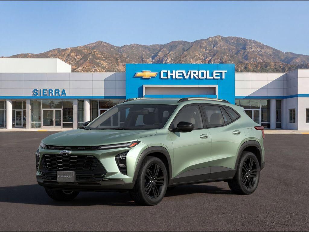 2026 CHEVROLET Trax
