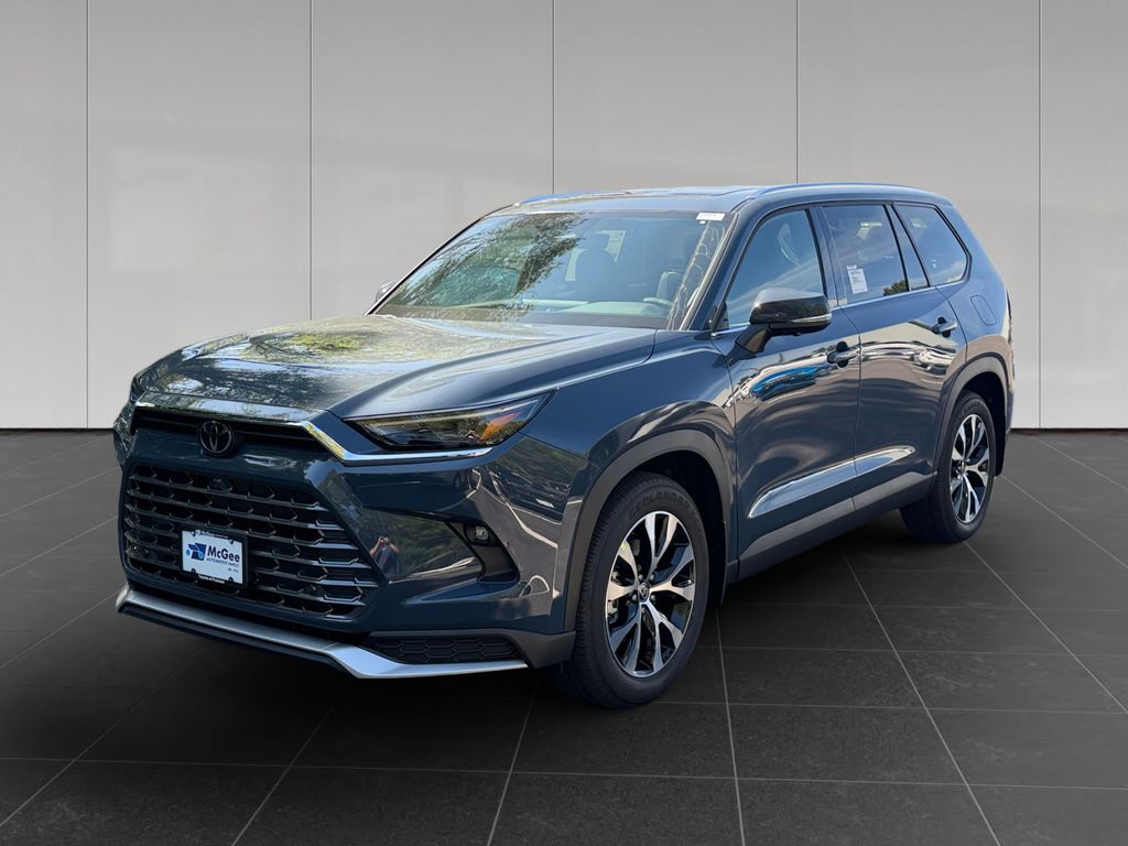2026 TOYOTA Grand Highlander
