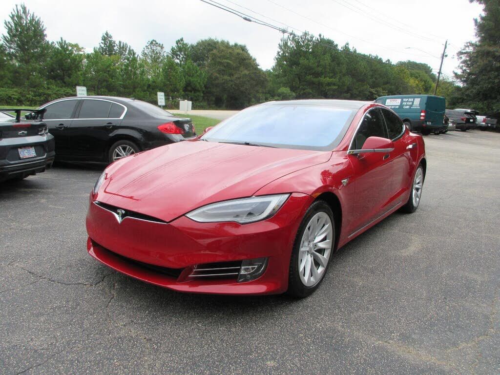 2020 TESLA Model S
