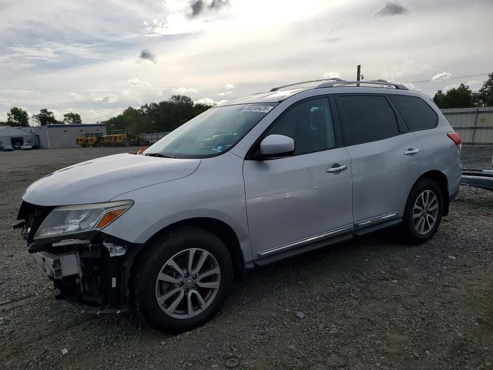 2016 NISSAN Pathfinder