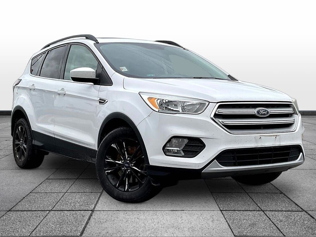2018 FORD Escape