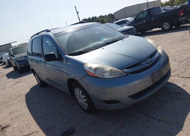 2008 TOYOTA Sienna