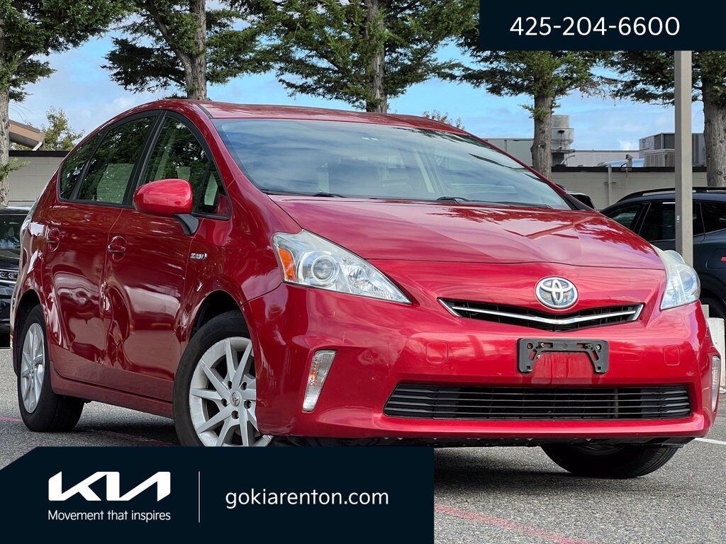 2014 TOYOTA Prius