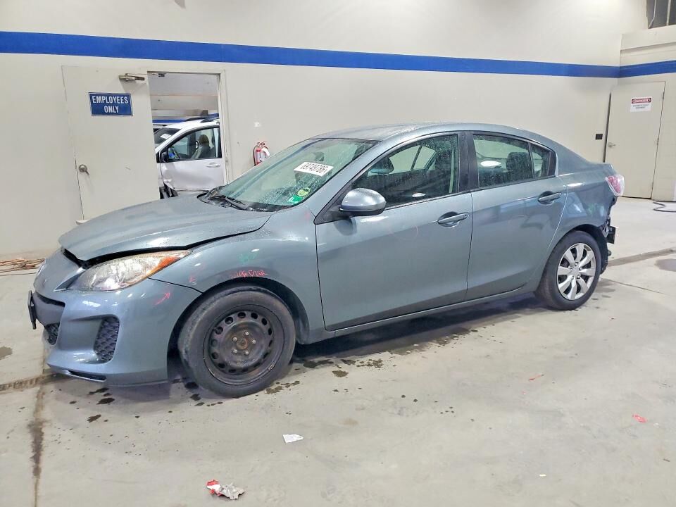 2012 MAZDA Mazda3