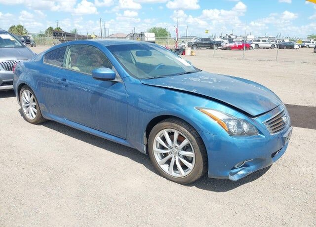2013 INFINITI G37