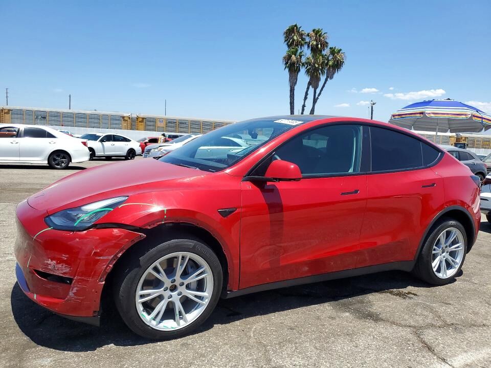 2023 TESLA Model Y