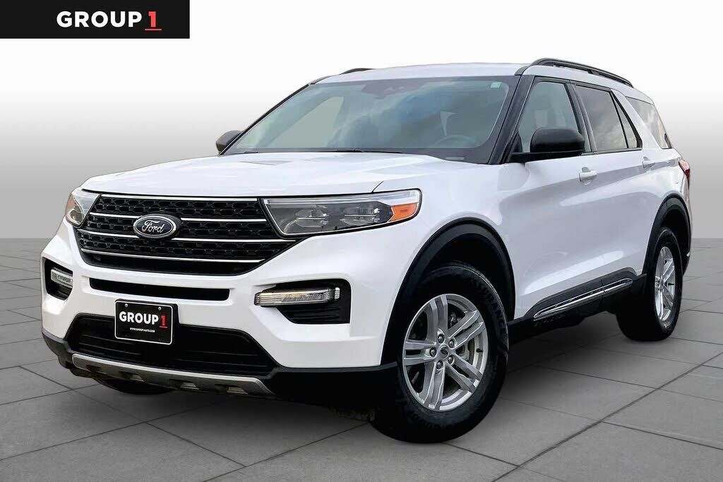 2024 FORD Explorer