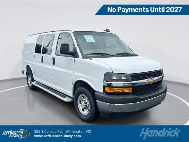2025 CHEVROLET Express