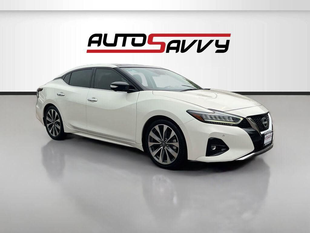 2023 NISSAN Maxima