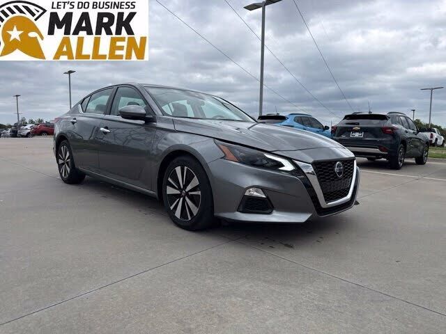 2021 NISSAN Altima