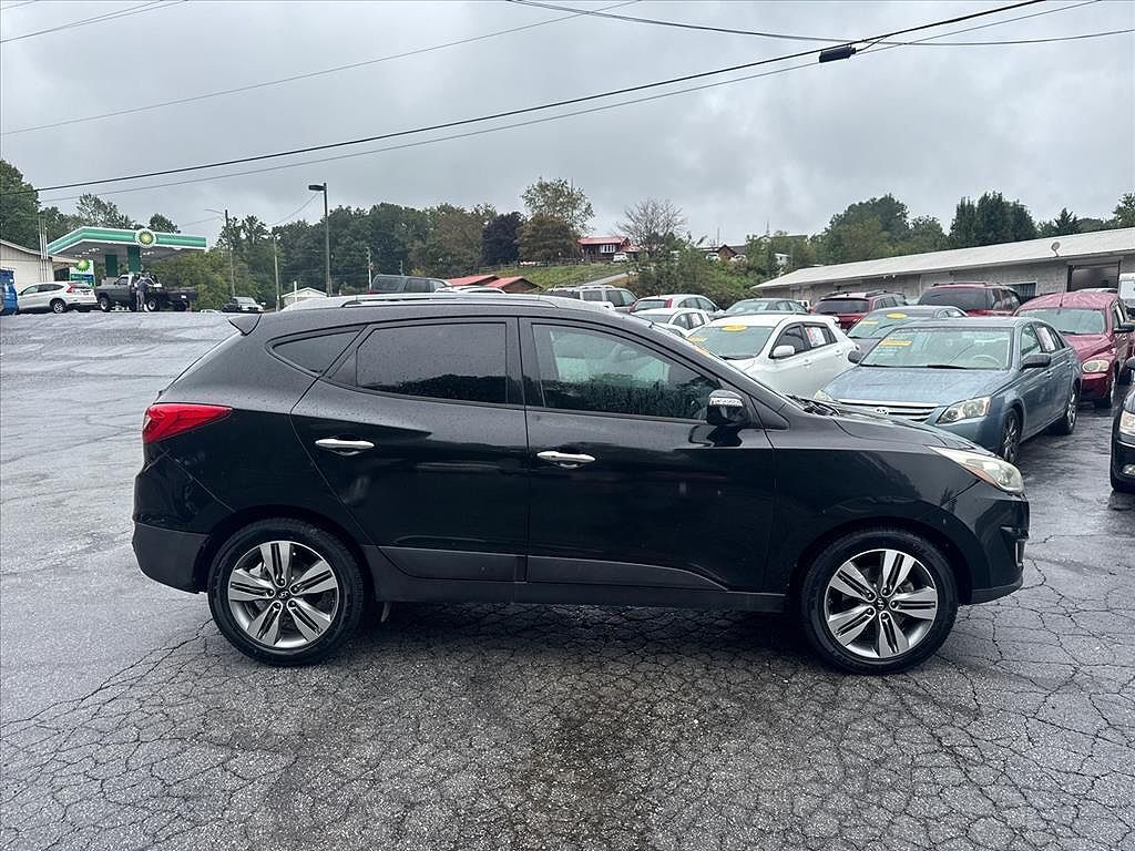 2015 HYUNDAI Tucson
