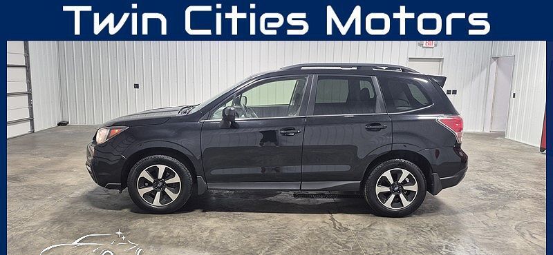2017 SUBARU Forester