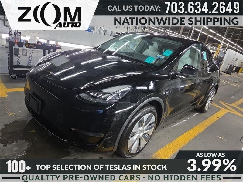2023 TESLA Model Y
