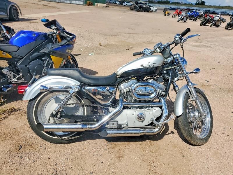 2003 HARLEY DAVIDSON Sportster 883 Custom