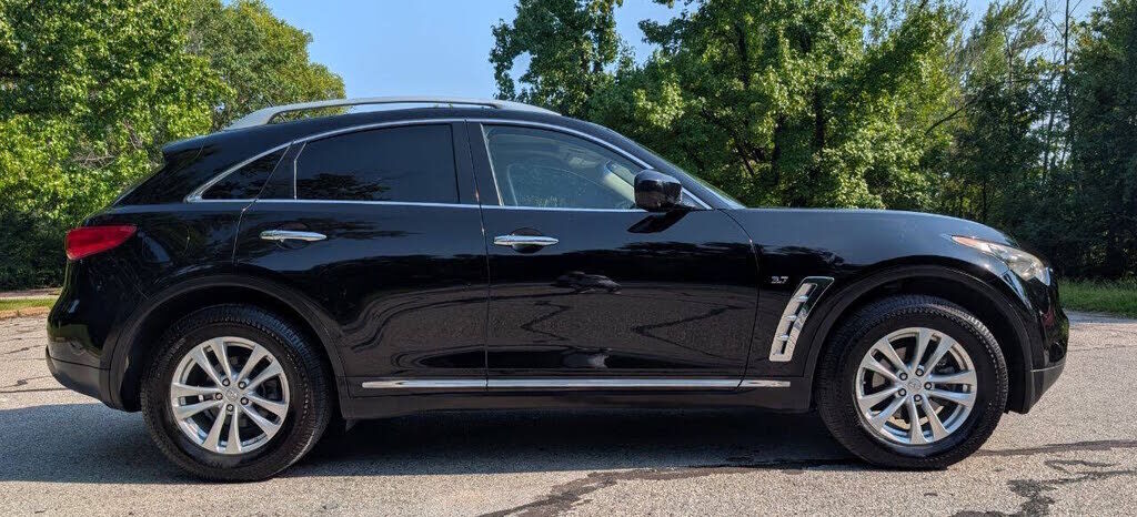 2014 INFINITI QX70