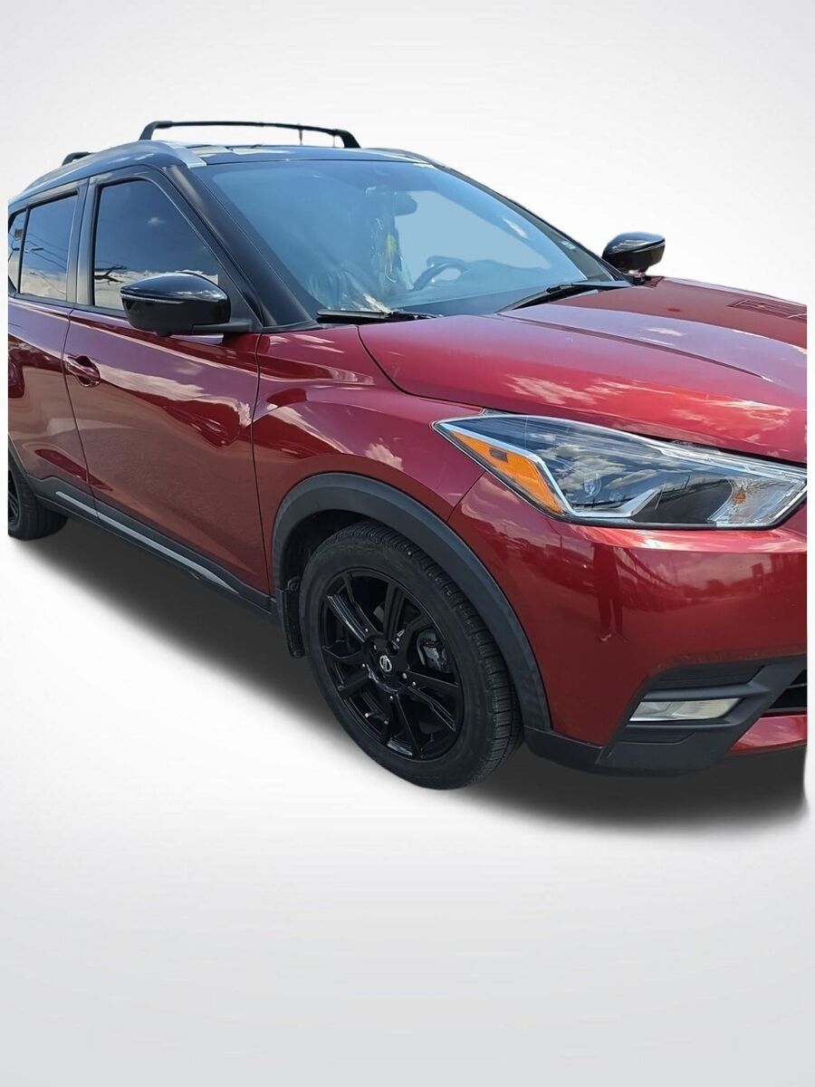 2020 NISSAN Kicks