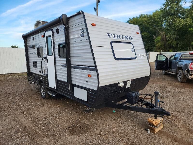 2018 FOREST RIVER Viking Towable