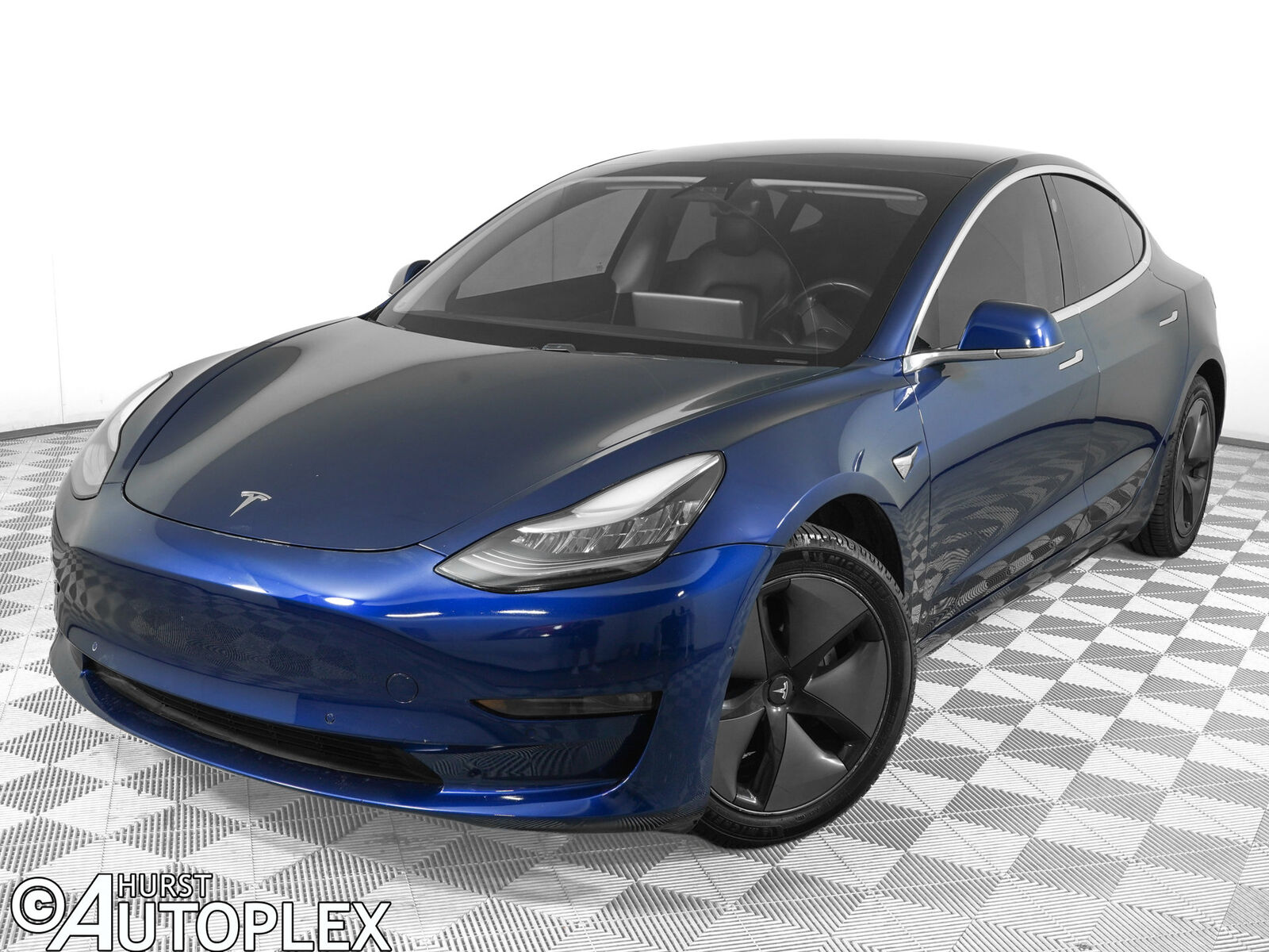 2019 TESLA Model 3