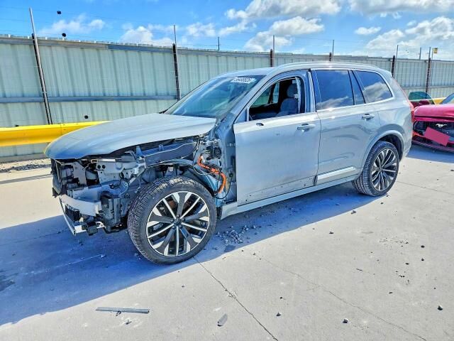 2025 VOLVO XC90