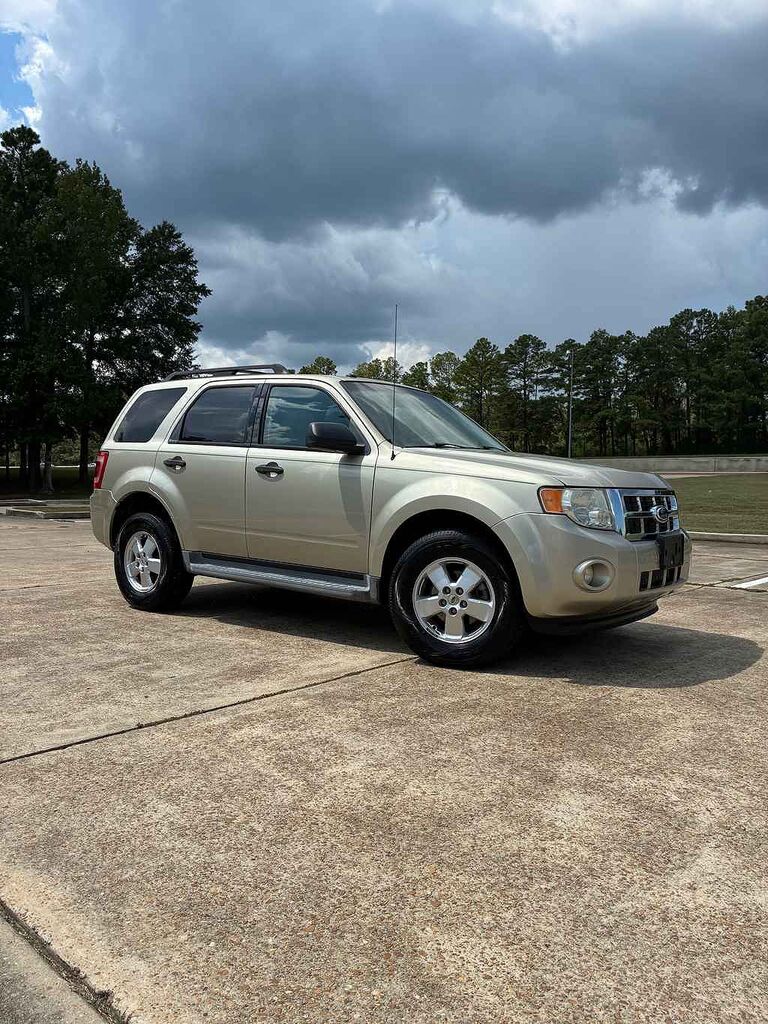 2011 FORD Escape