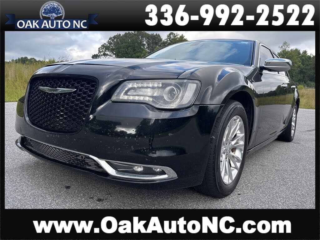 2016 CHRYSLER 300