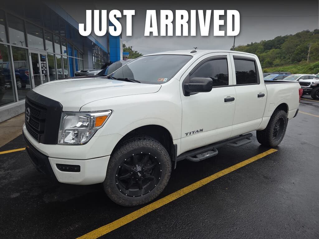 2021 NISSAN Titan