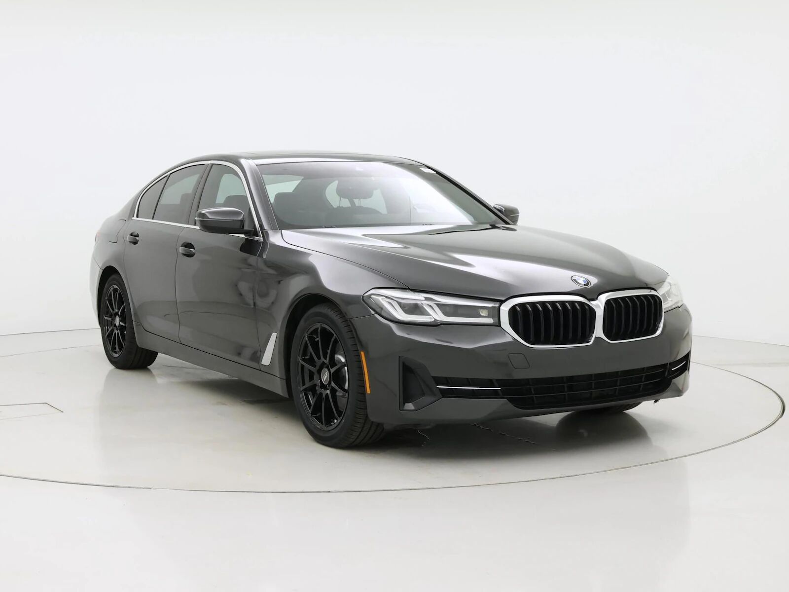 2021 BMW 530i