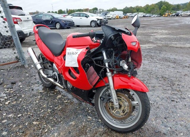 2000 SUZUKI GSX600F