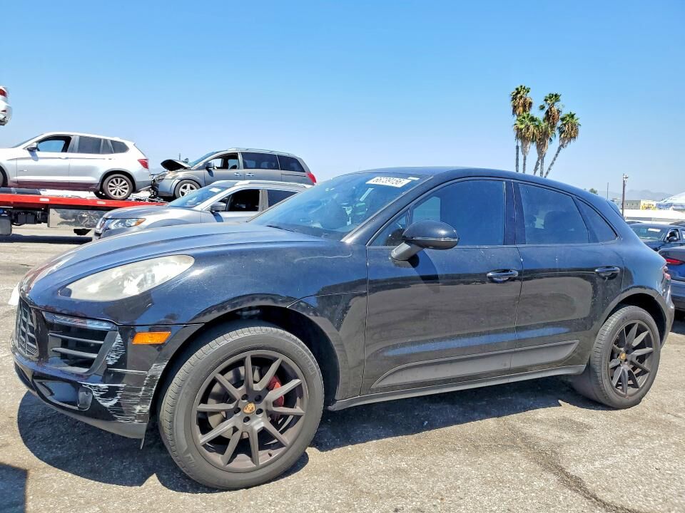 2017 PORSCHE Macan