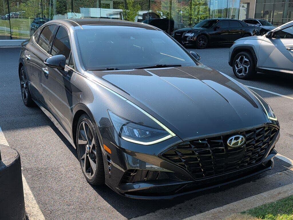 2022 HYUNDAI Sonata