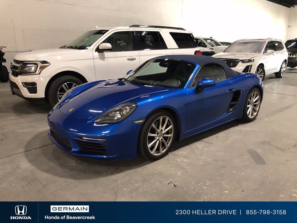 2018 PORSCHE 718