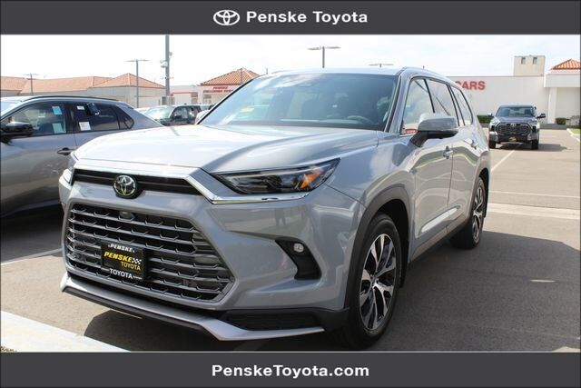 2026 TOYOTA Grand Highlander